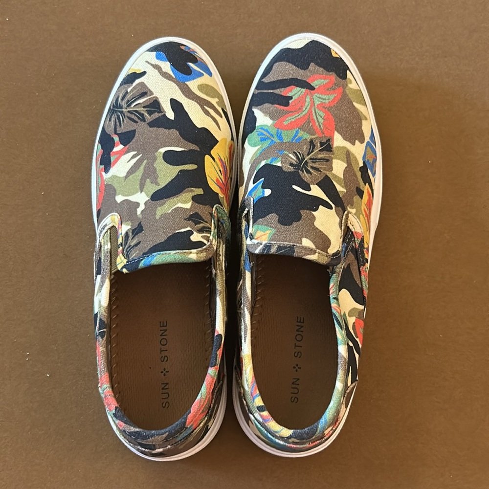 Sun & Stone Floral Camo Slip-On Sneakers Size 8.5 - Picture 11 of 15